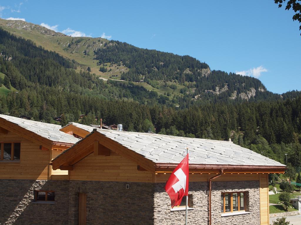 Swissalpschalet Chalet Timber Inn 4-5 ناترز المظهر الخارجي الصورة